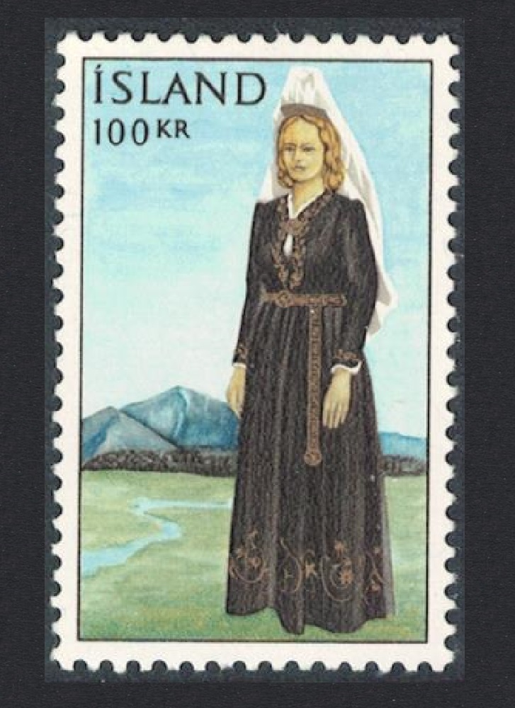 Iceland Girl in National Costume 1965 MNH SG#429