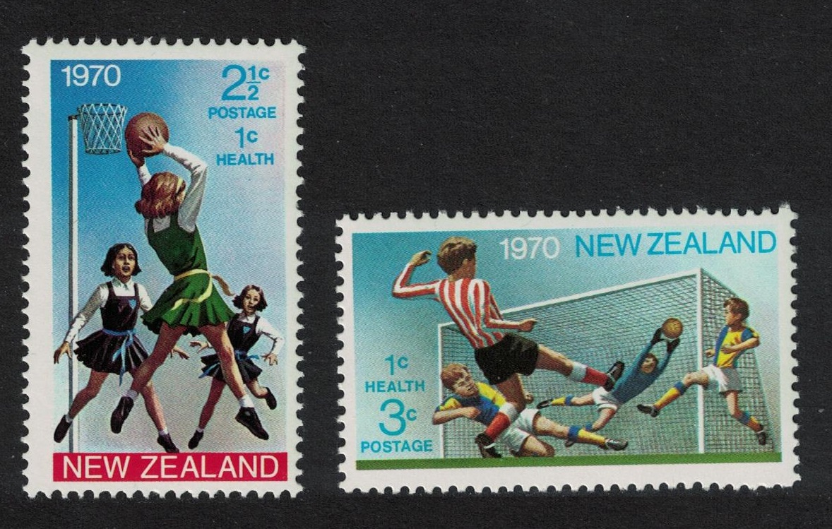 New Zealand Football Basketball Health Stamps 2v 1970 MNH SG#940-941 Sc#B80-B81