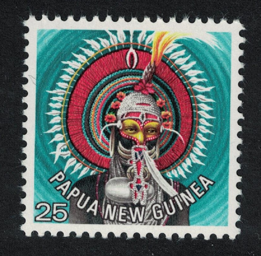 Papua New Guinea Haus Tambaran dancer 25c 1978 MNH SG#323 Sc#450