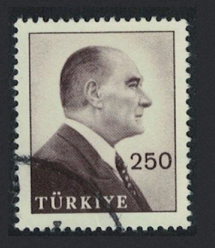 Turkey Portrait of Kemal Ataturk 250k 1959 Canc SG#1870 MI#1792 Sc#1459