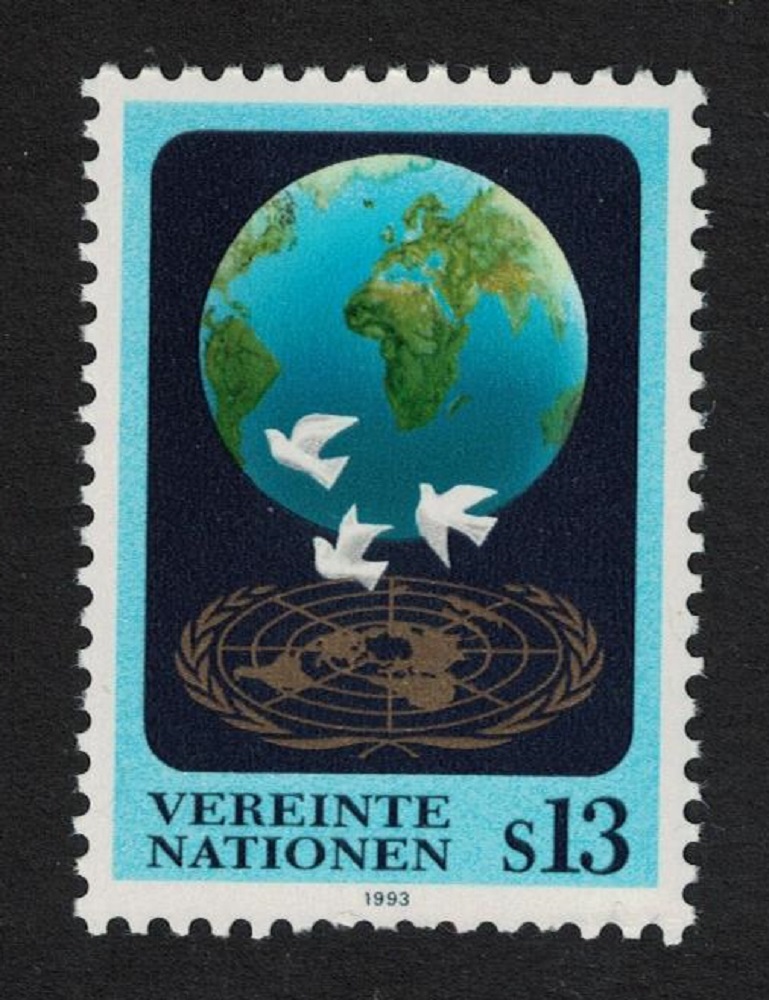 United Nations - Vienna Globe Doves and UN Emblem Def 1993 Def SG#V146